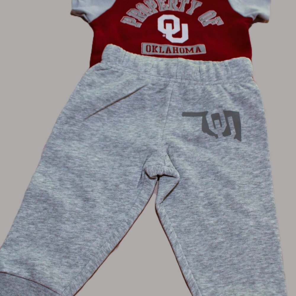 Baby boy Sooner onesie and sweatpants outfit